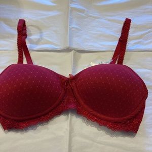 NWT, AMOENA Beautiful RED design Bra,  36AA
